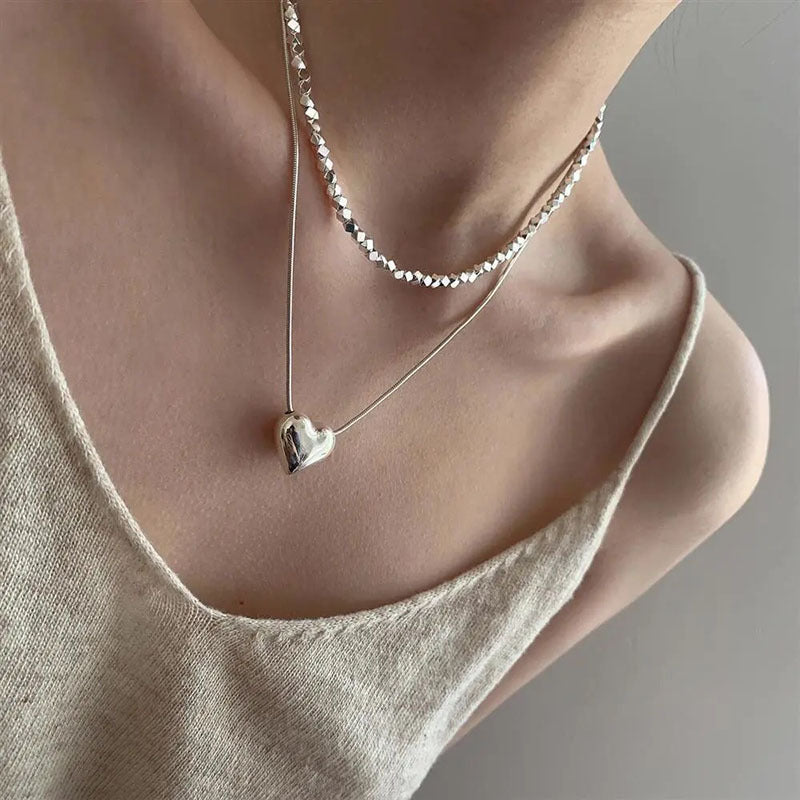 Romantic Gold Necklace for Special Moments