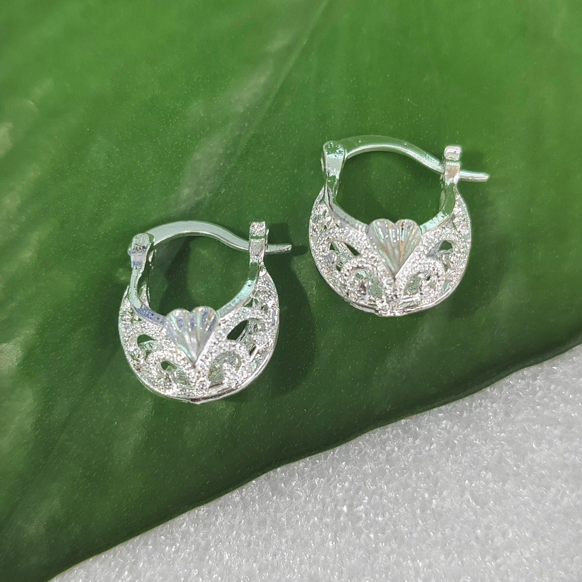 Classic Earring with Timeless Appeal