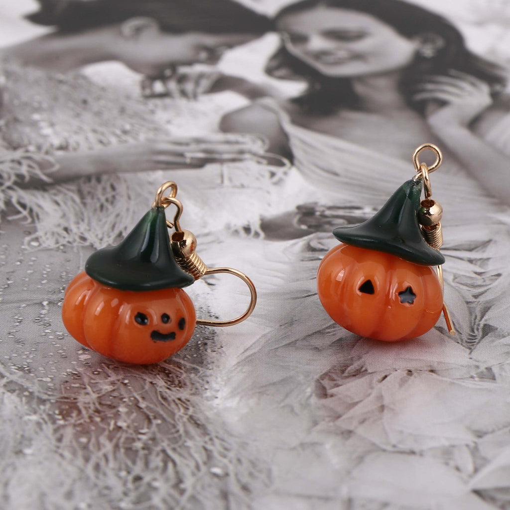 Charming Piece for Any Occasion