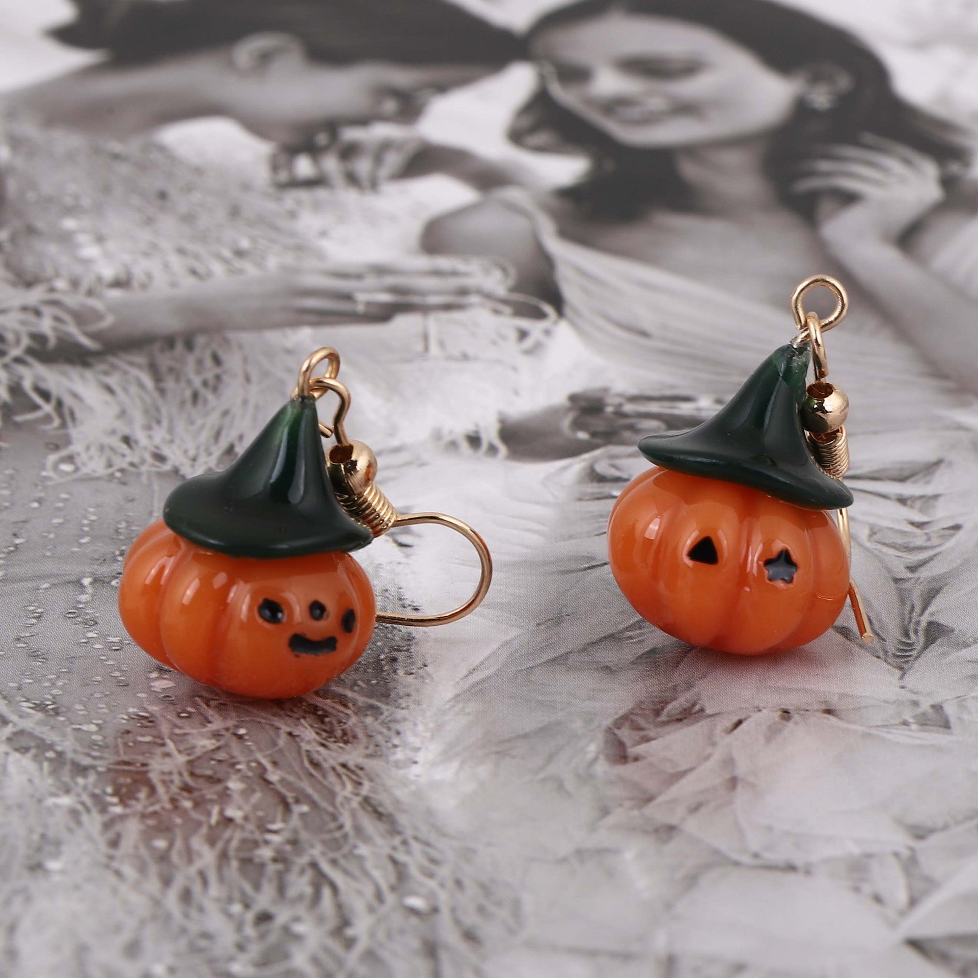 Charming Piece for Any Occasion