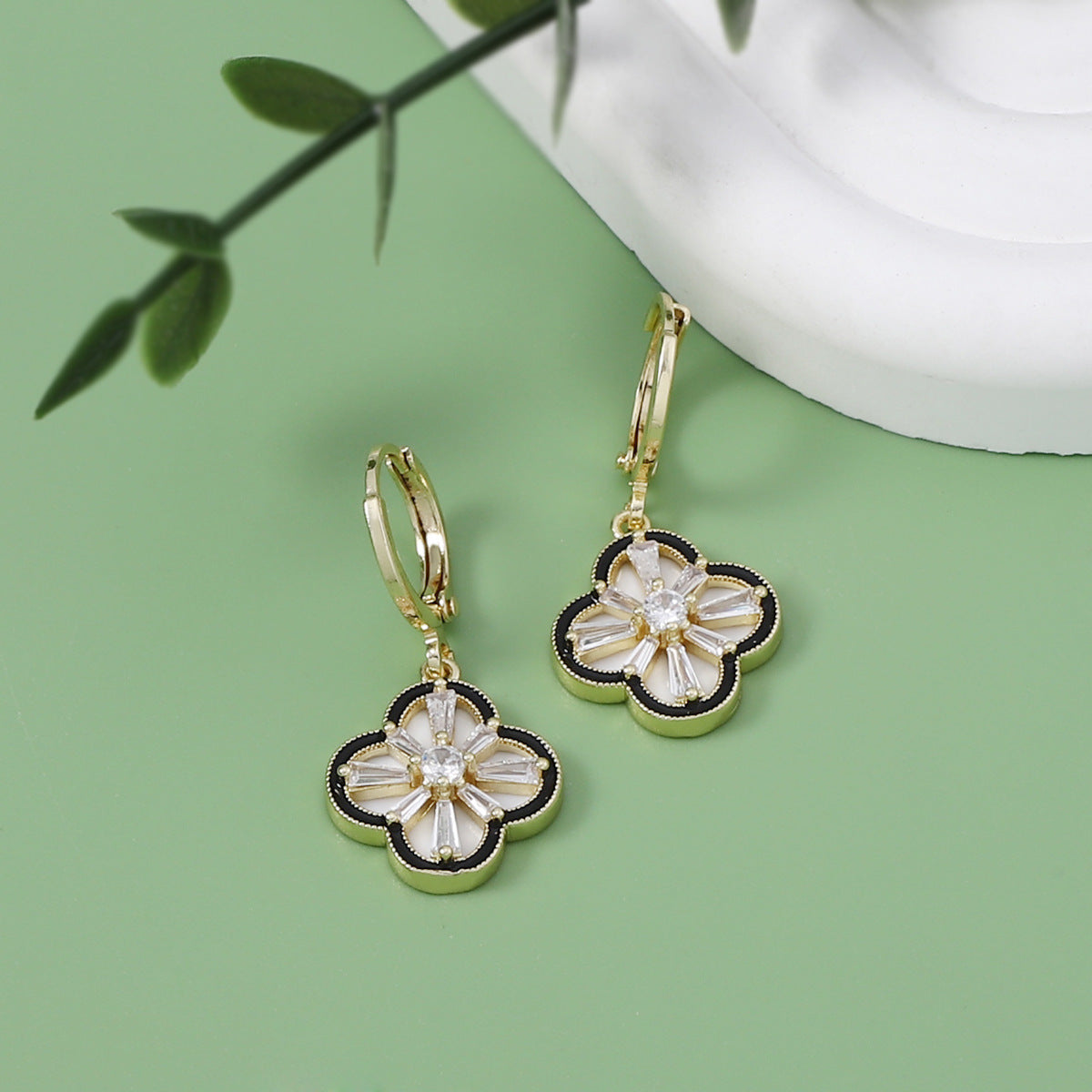 Elegant Earring for Every Occasion