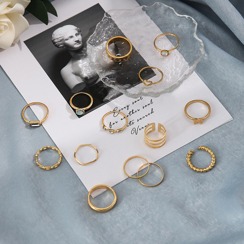 Classic Chain with Timeless Appeal