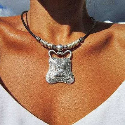 Classic Necklace with Timeless Appeal