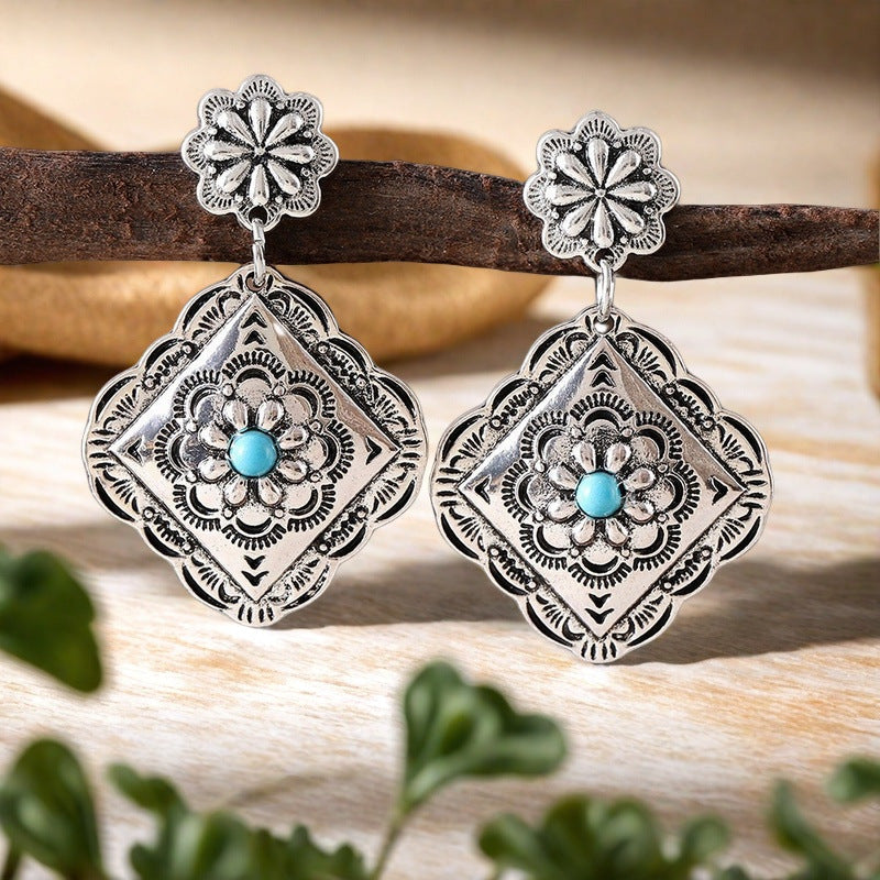 Stunning Earring for Daily Wear