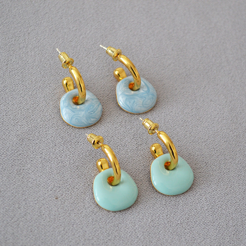 Stunning Gold Earring for Daily Wear