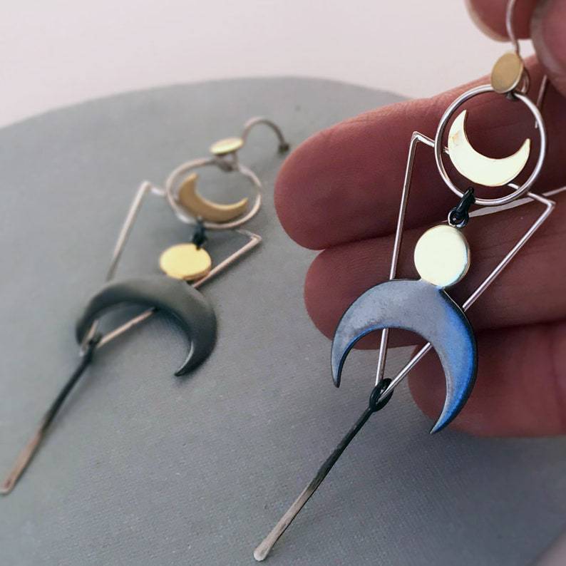 Charming Earring for Any Occasion