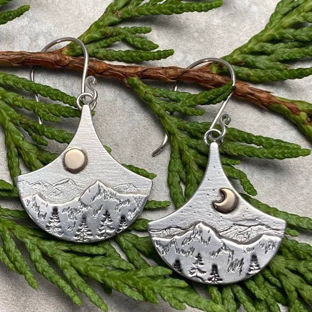 Classic Earring with Timeless Appeal