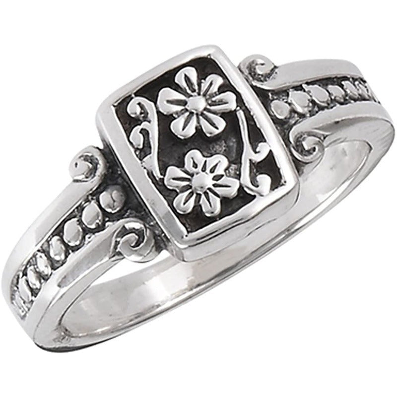 Beautiful Silver Ring with Unique Style