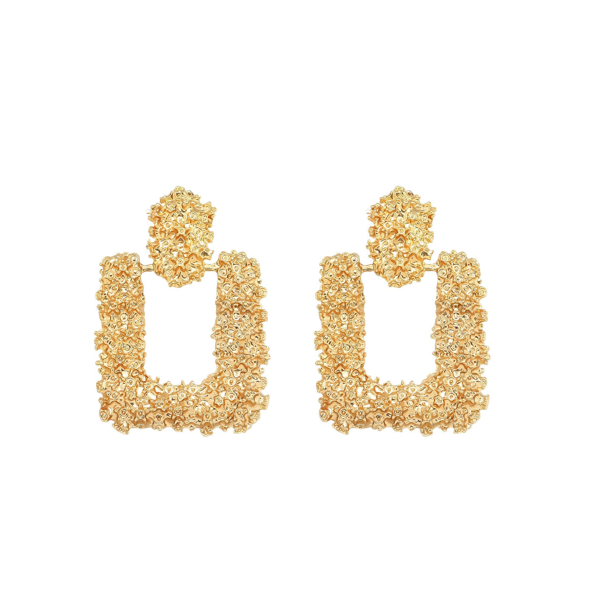 Stunning Gold Earring for Daily Wear