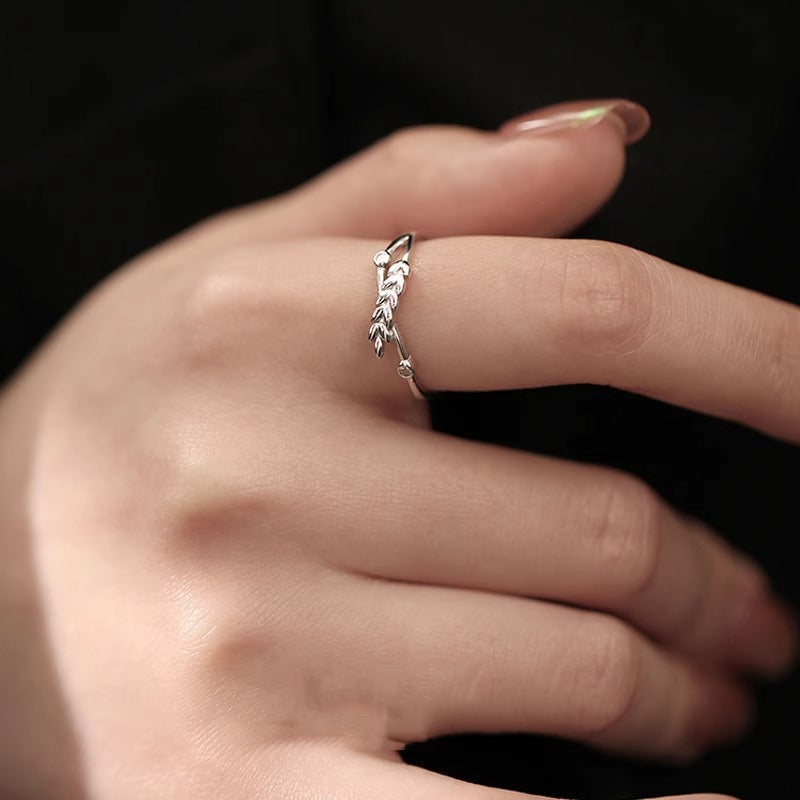 Charming Piece for Any Occasion