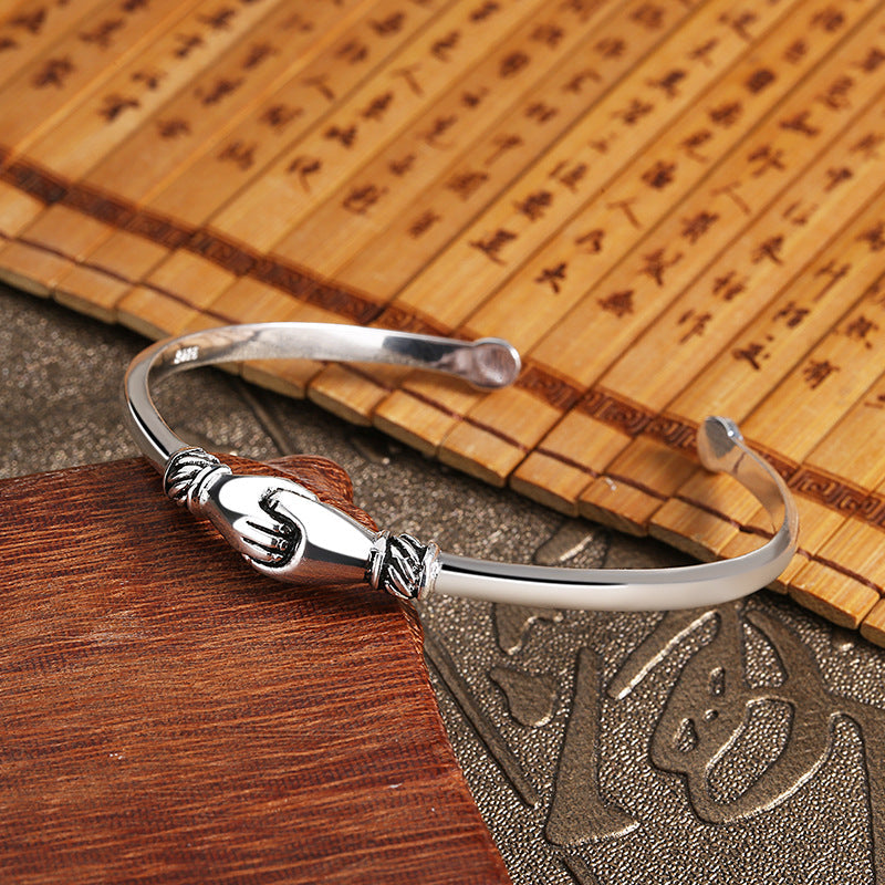 Romantic Silver Bracelet for Special Moments
