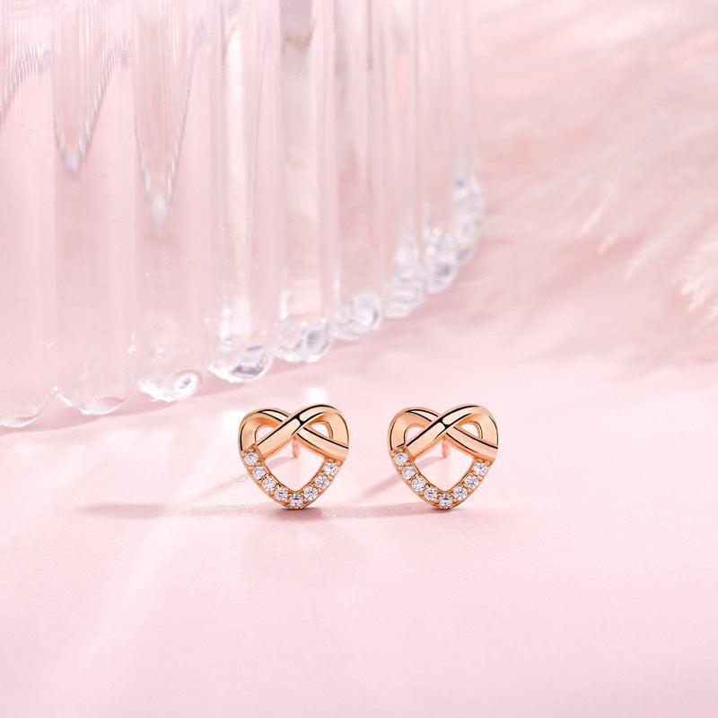 Charming Piece for Any Occasion