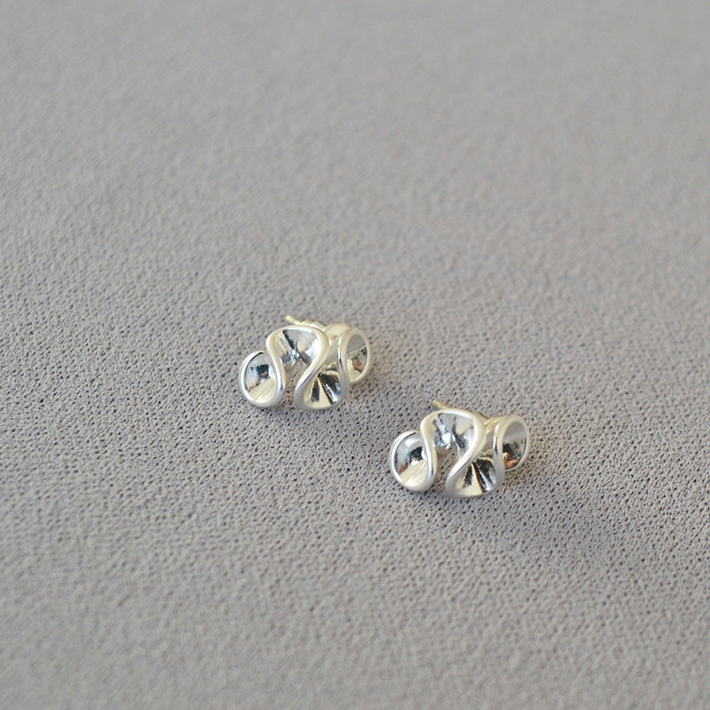 Elegant Gold Earring for Every Occasion