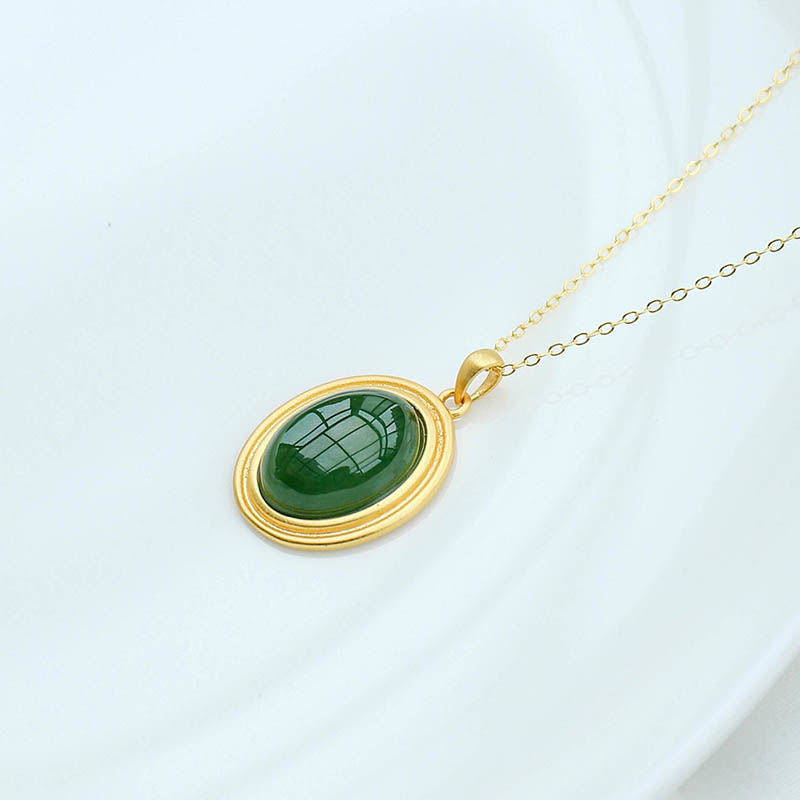 Charming Silver Necklace for Any Occasion