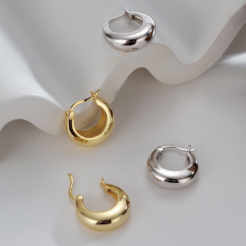 Classic Earring with Timeless Appeal