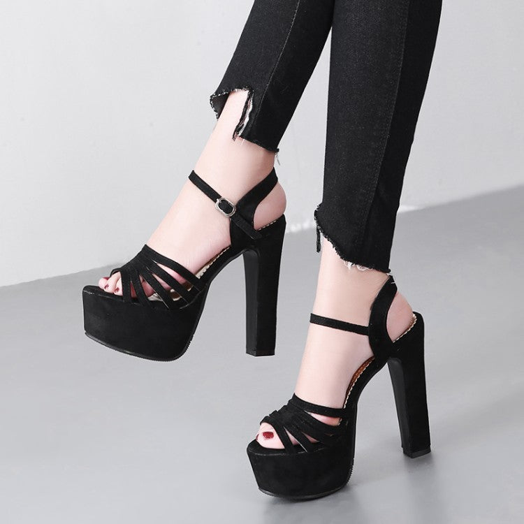 Chic Orthopedic Sandals with Unique Design