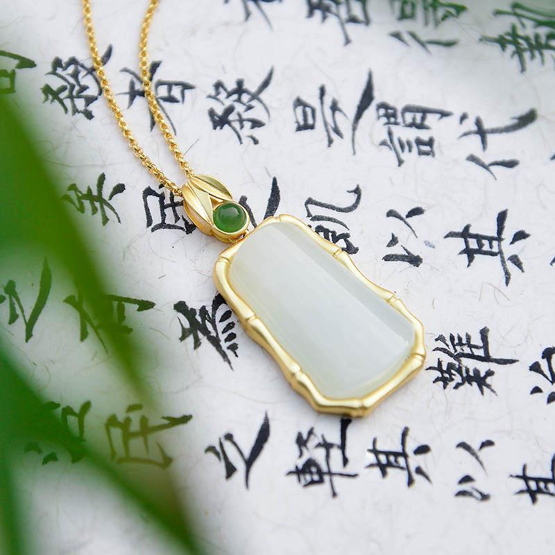 Romantic Pendant for Special Moments