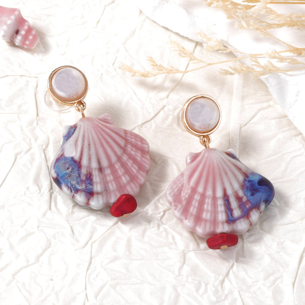 Classic Pearl Earring with Timeless Appeal