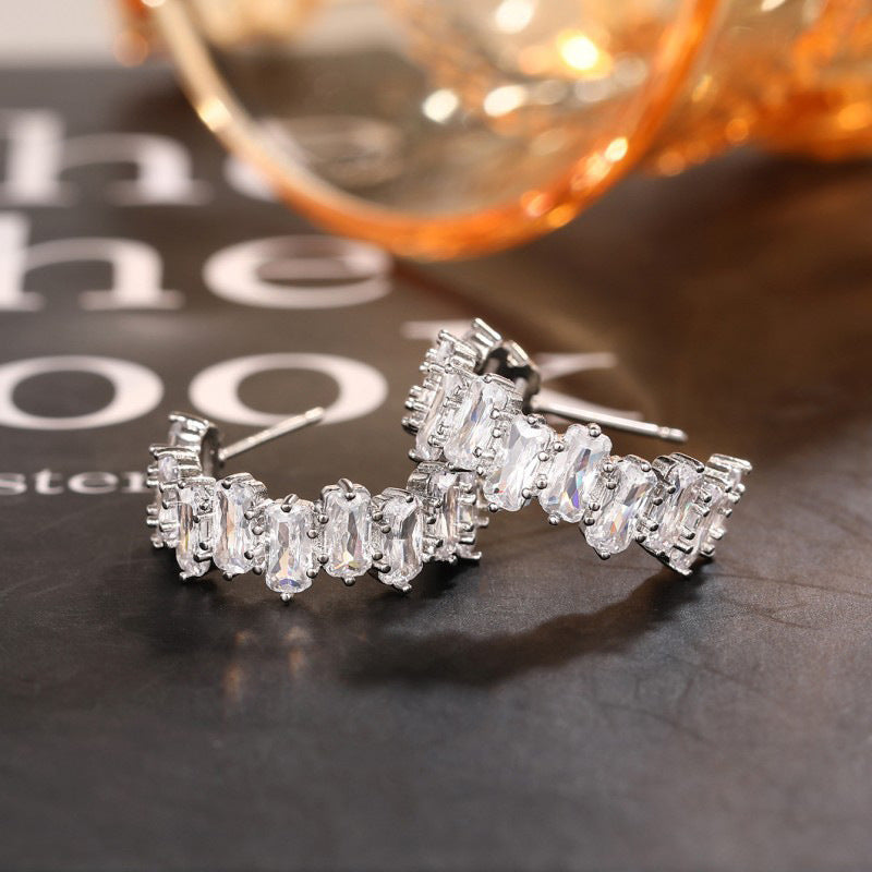 Romantic Earring for Special Moments