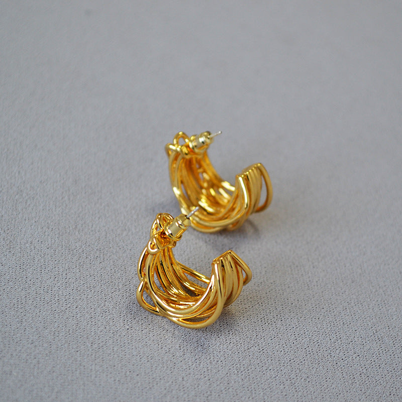 Beautiful Gold Earring with Unique Style