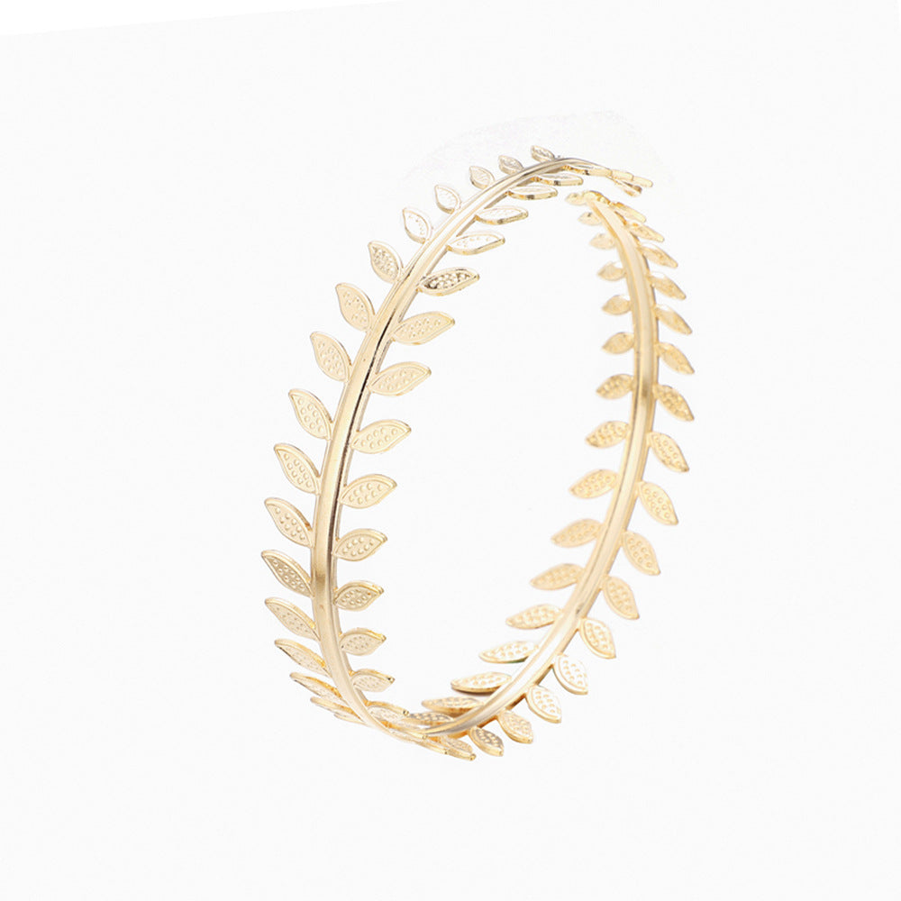 Stunning Gold Bracelet for Daily Wear