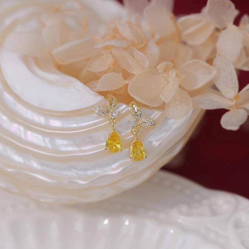 Romantic Earring for Special Moments