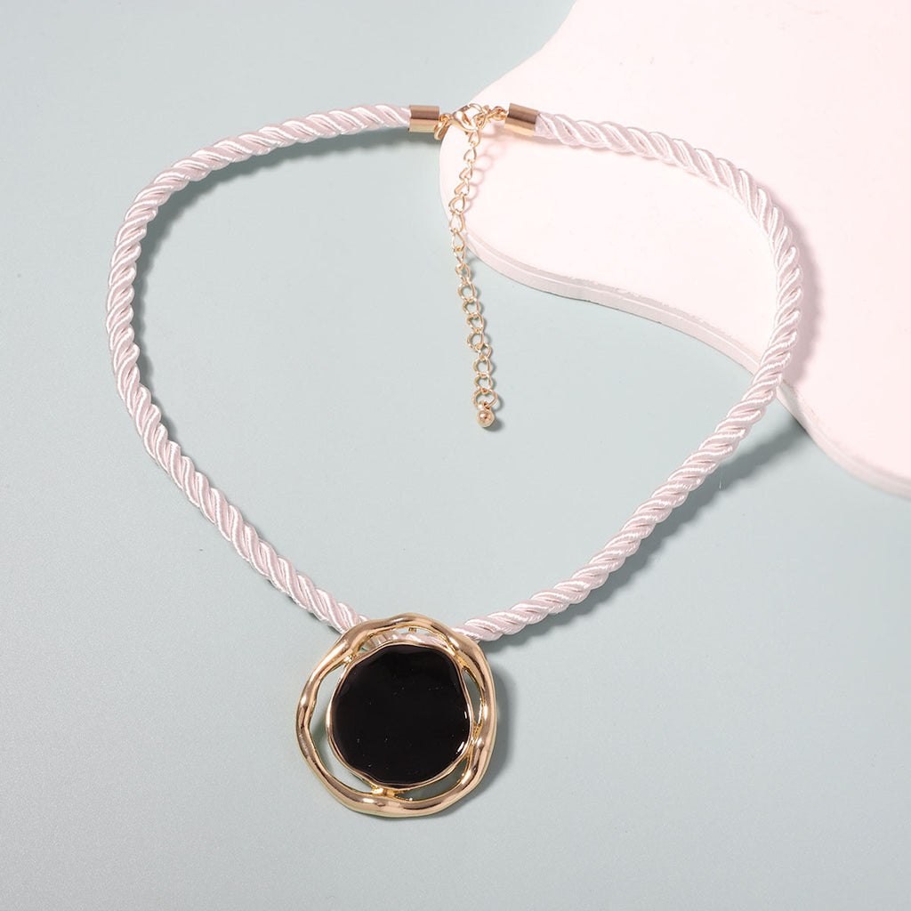 Classic Necklace with Timeless Appeal
