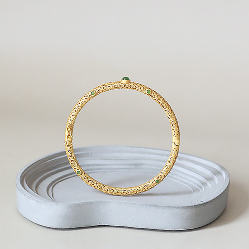 Beautiful Gold Bracelet with Unique Style