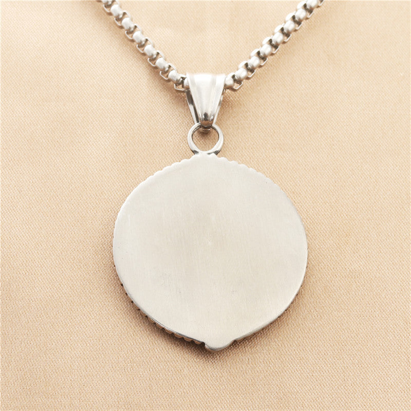 Elegant Pendant for Every Occasion