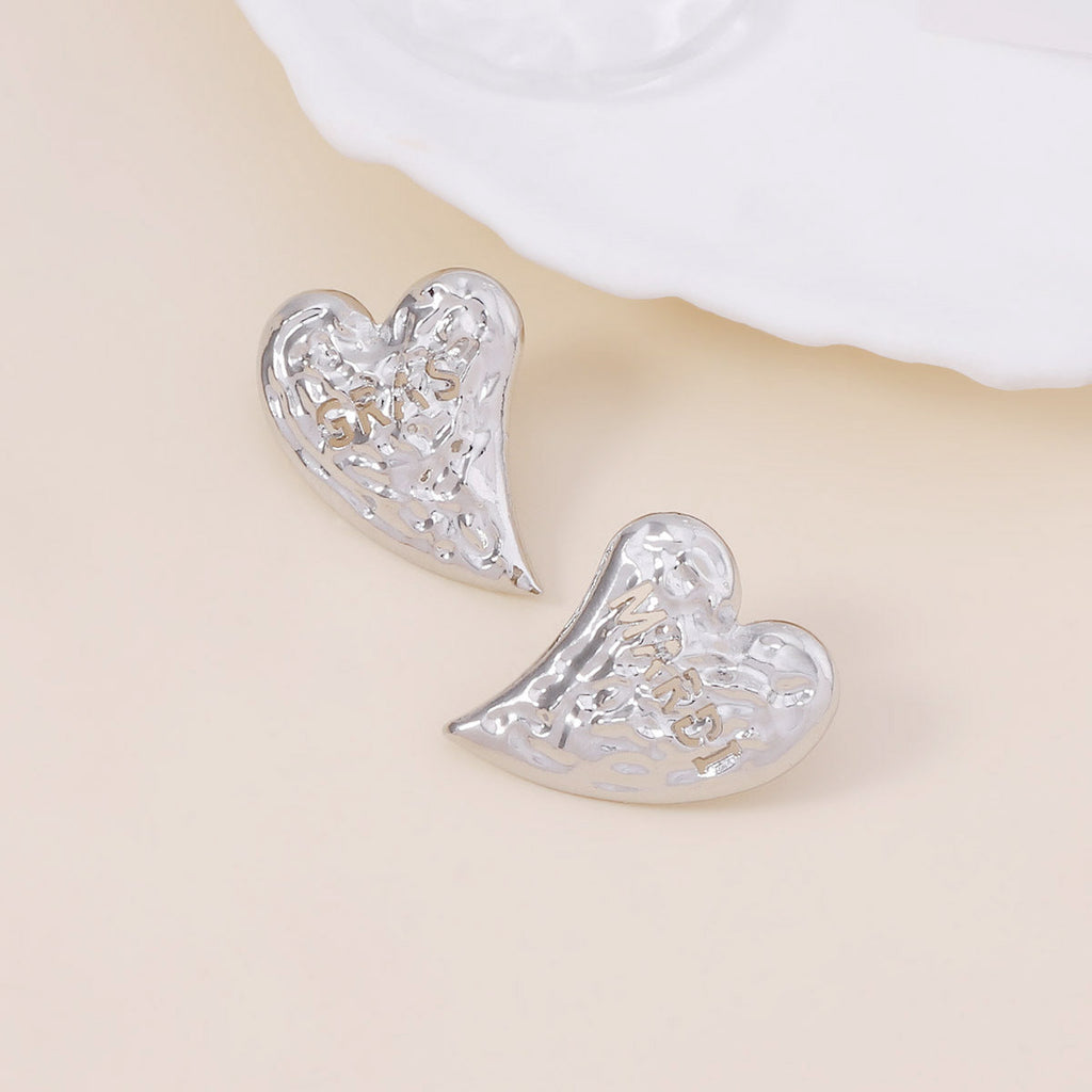 Elegant Piece for Every Occasion