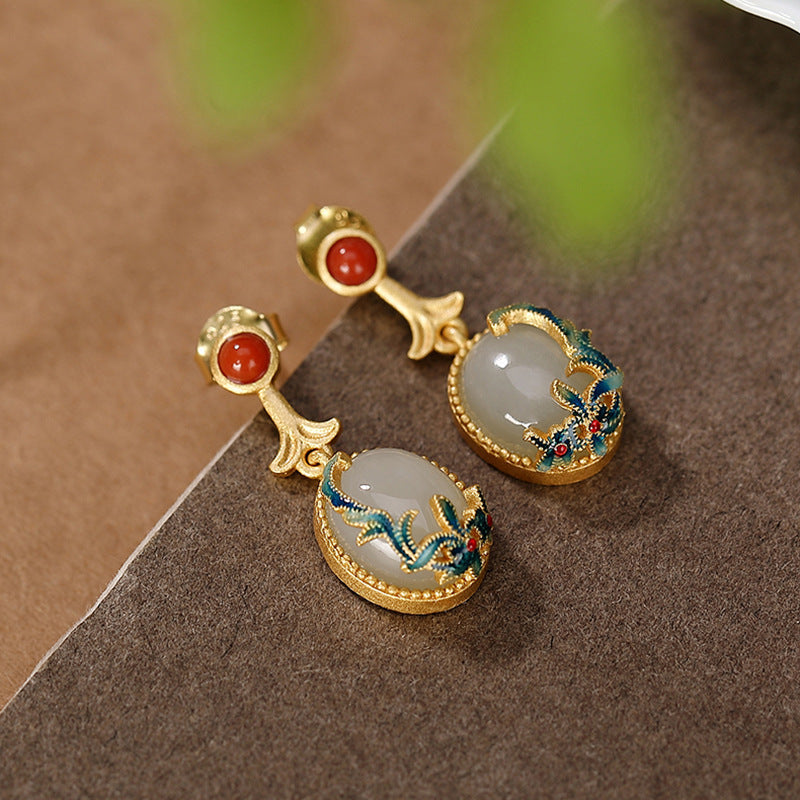Elegant Gold Earring for Every Occasion