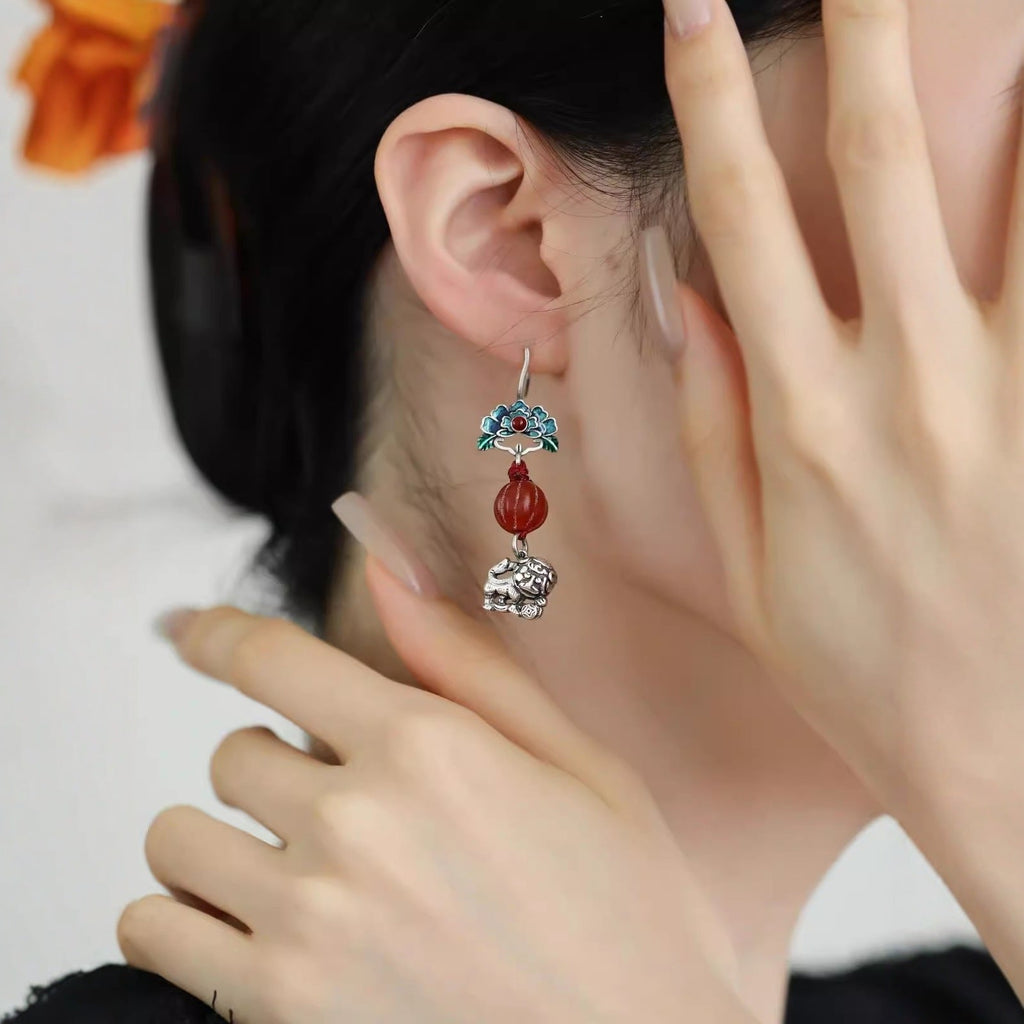 Beautiful Piece with Unique Style