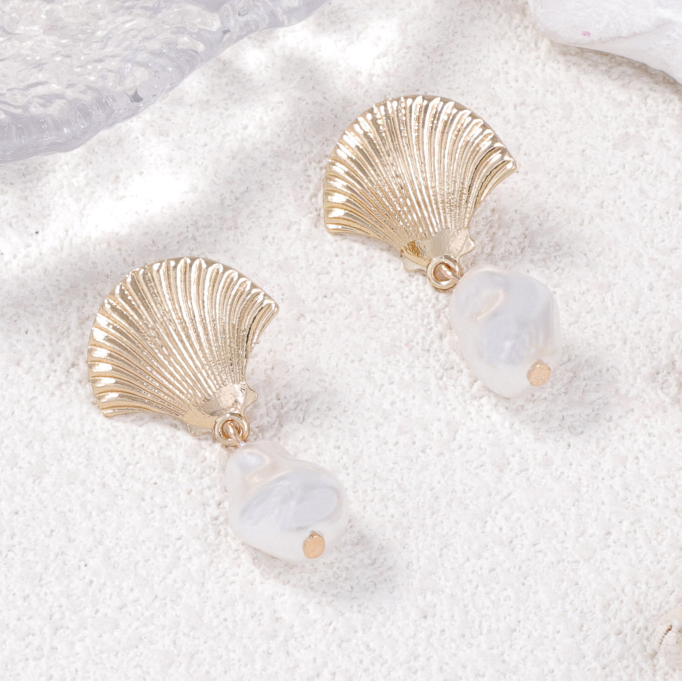 Stunning Pearl Earring for Daily Wear