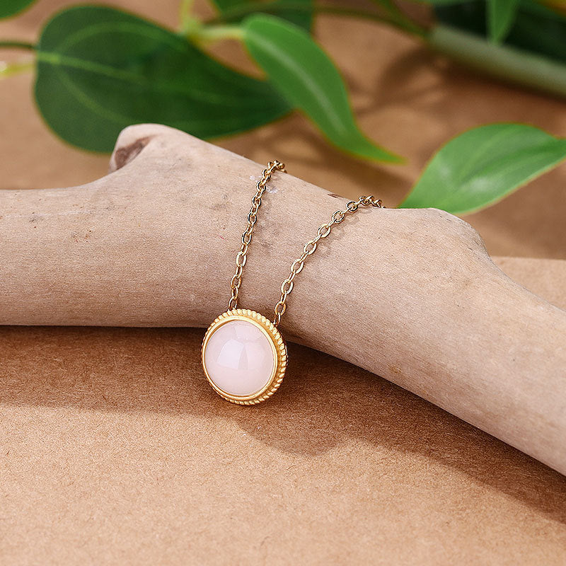 Stunning Gold Necklace for Daily Wear