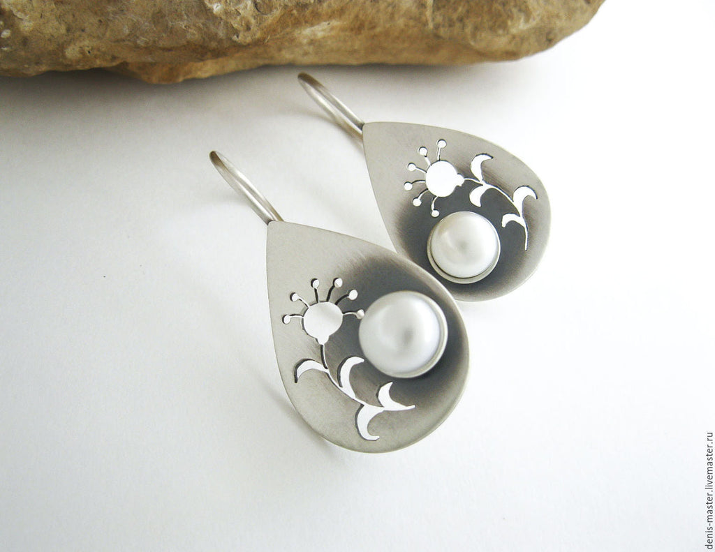 Romantic Earring for Special Moments