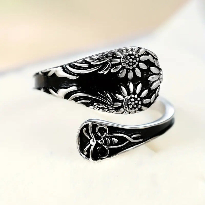 Classic Ring with Timeless Appeal