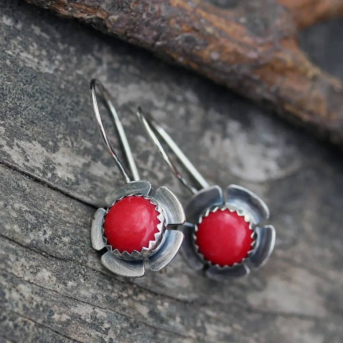Classic Earring with Timeless Appeal