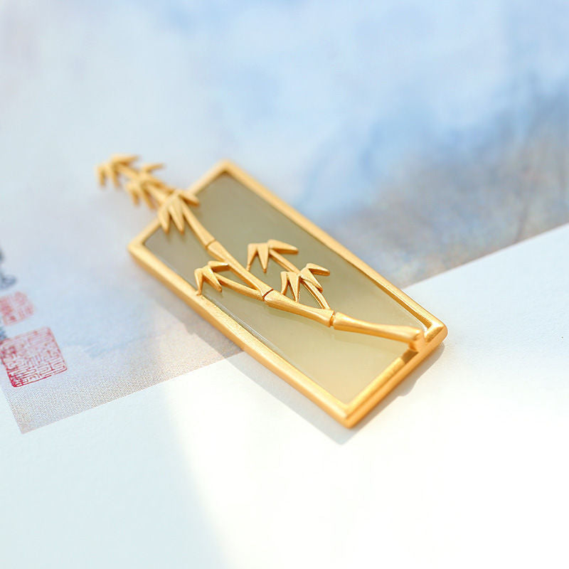 Classic Gold Necklace with Timeless Appeal