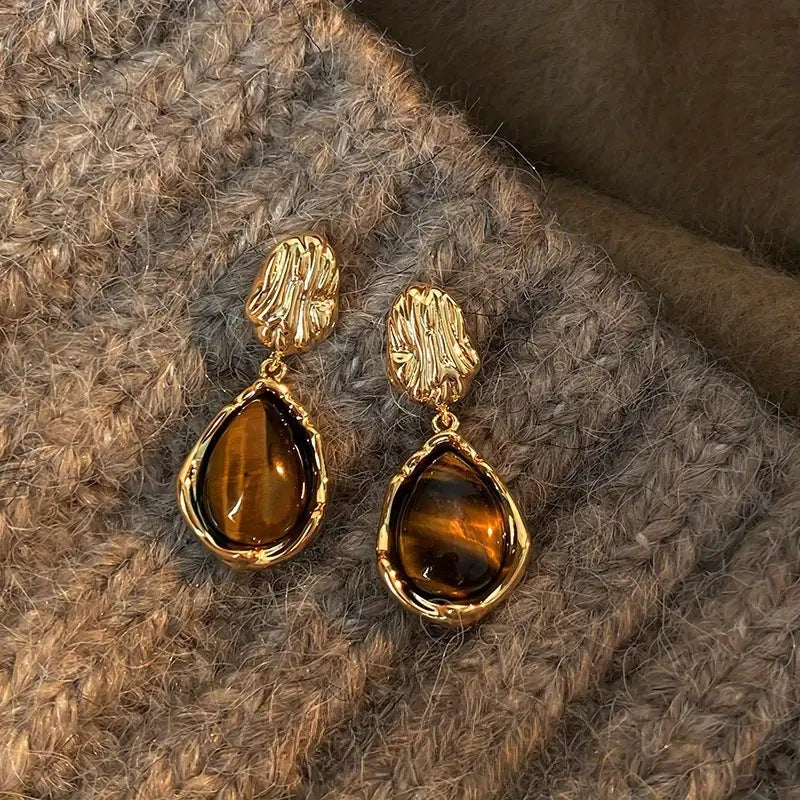 Elegant Earring for Every Occasion