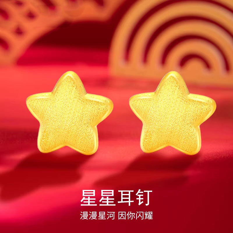 Romantic Gold Earring for Special Moments