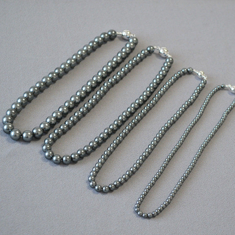 Classic Pearl Necklace with Timeless Appeal