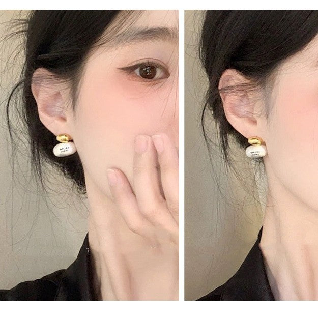 Vintage Handmade Gold Earring