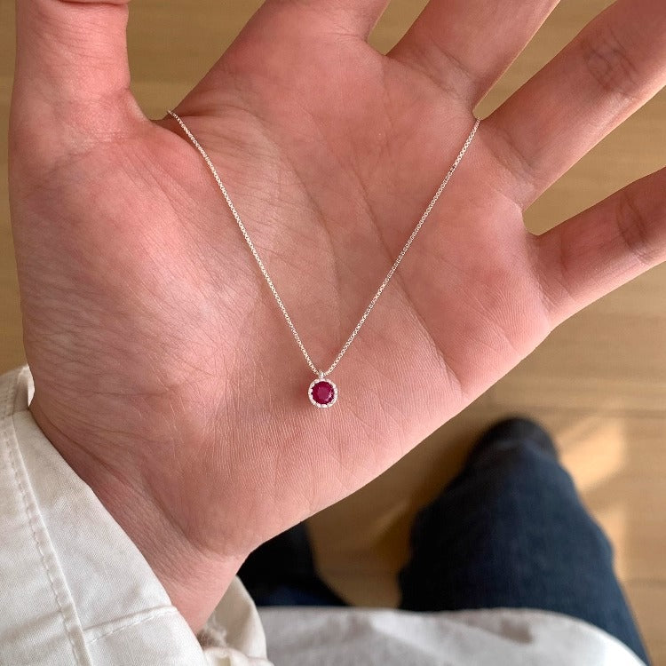 Stunning Necklace for Daily Wear