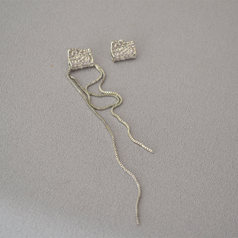 Elegant Silver Earring for Every Occasion