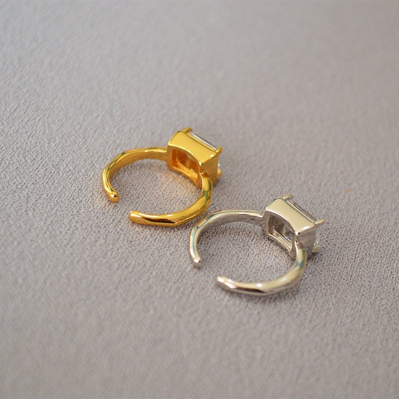 Stunning Gold Ring for Daily Wear