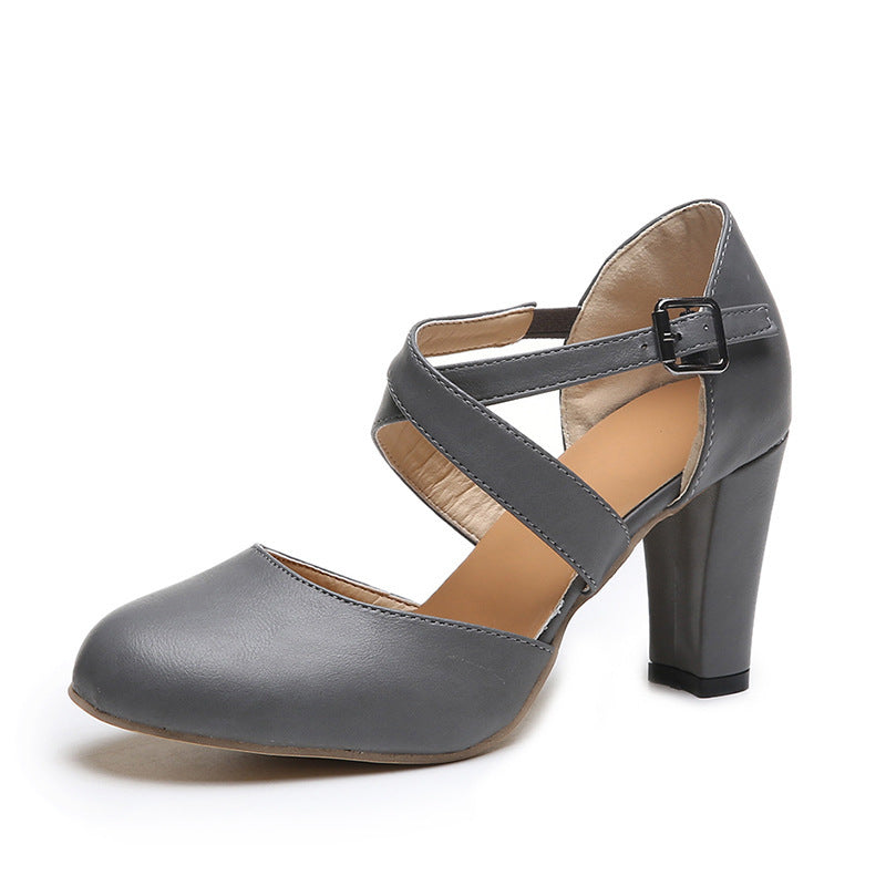 Graceful Orthopedic Sandals for Modern Look