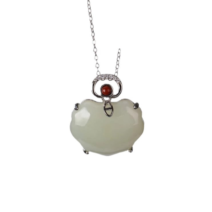 Charming Silver Set for Any Occasion