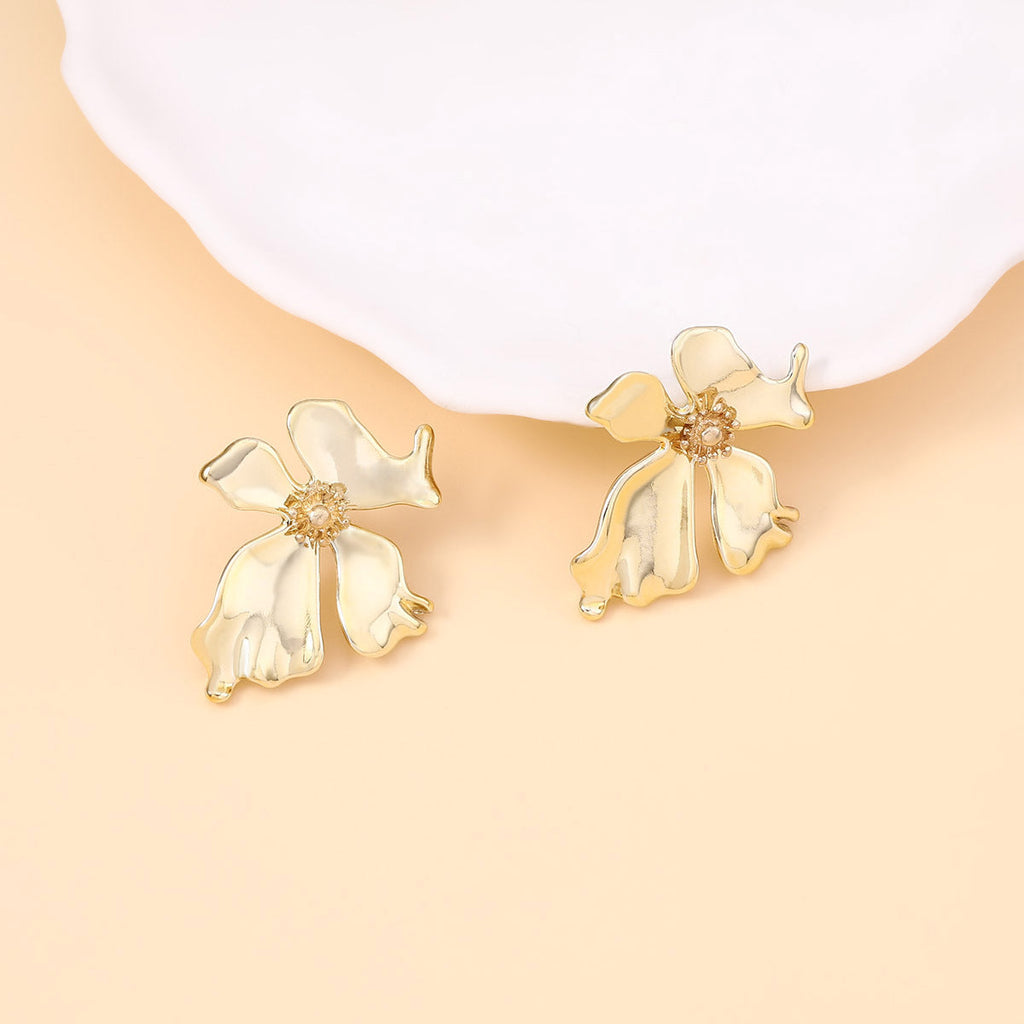 Elegant Earring for Every Occasion