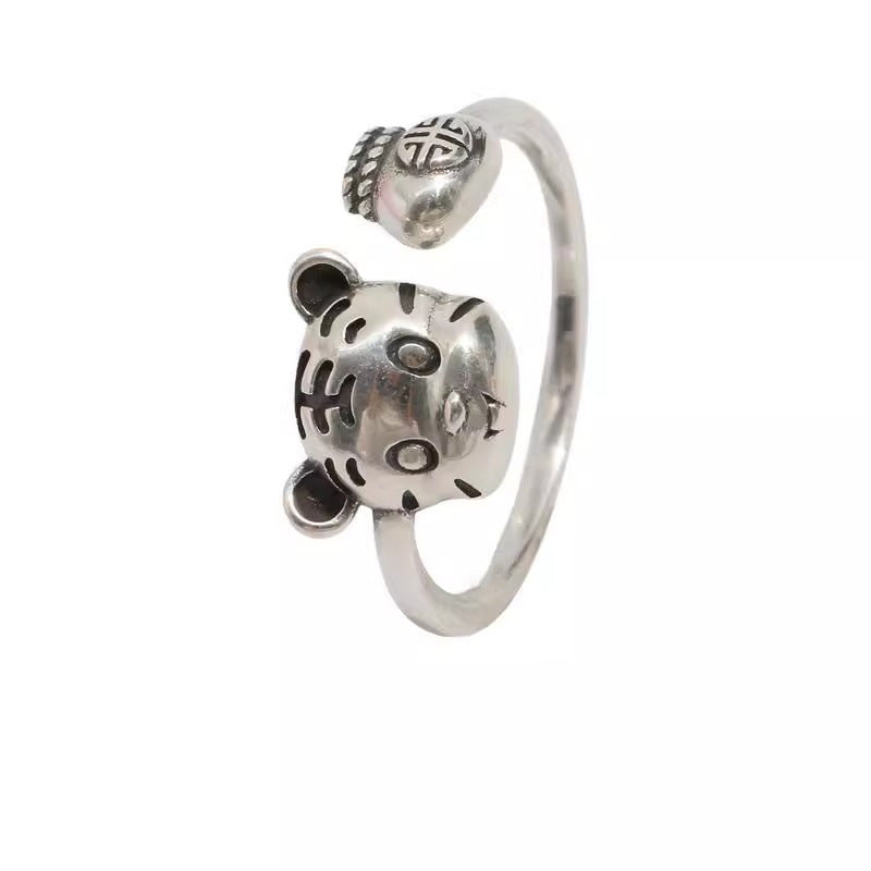 Classic Ring with Timeless Appeal