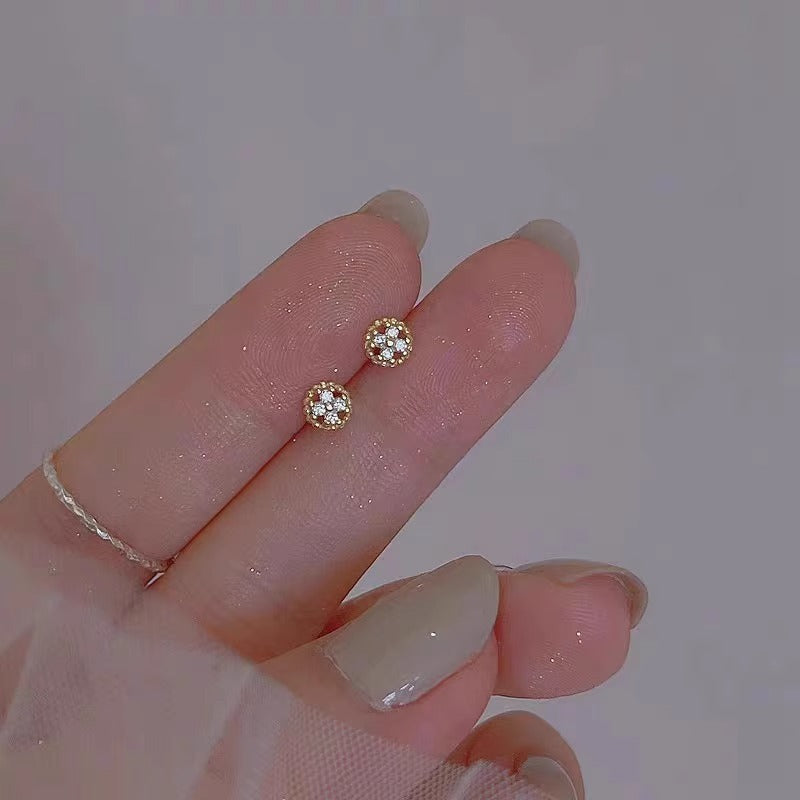 Beautiful Earring with Unique Style